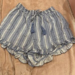 Flowy shorts